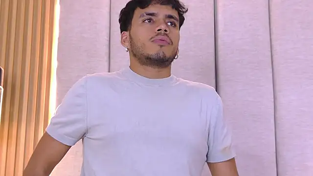 AlexanderJordan online show from October 28, 1:19 am