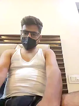 LoveGuruRA online show from September 19, 7:46 pm