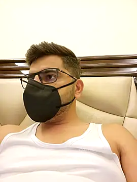 LoveGuruRA online show from September 12, 4:29 pm