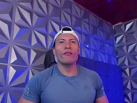 Arthur Masson online show from February 8, 9:08 pm