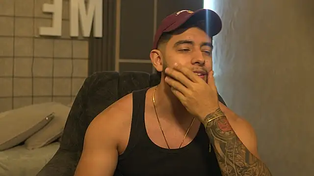 Nick Vans online show from September 20, 8:31 pm