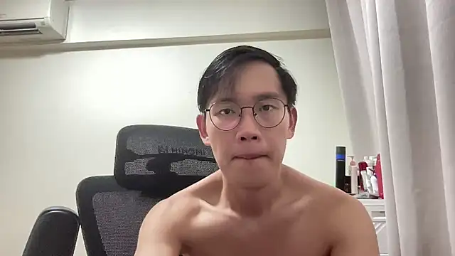 Passionatetwink2 online show from July 29, 12:48 pm
