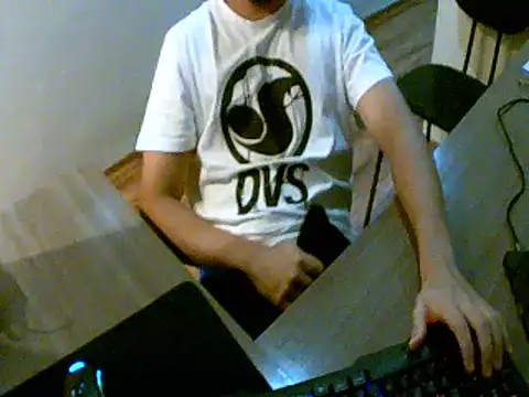 Novinhopirocudo07 online show from June 24, 3:53 am