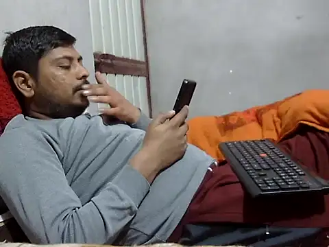 Ajmersingh335512 online show from February 3, 3:06 pm