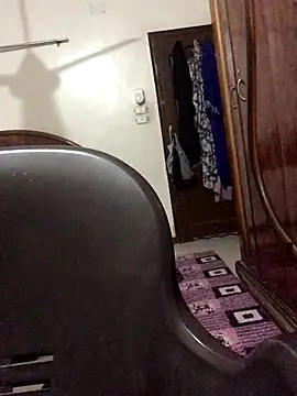 FlungBergenia online show from November 27, 9:13 am