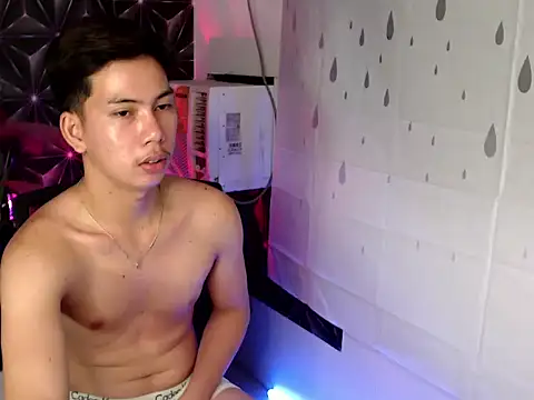 ursweet jade online show from October 22, 2:43 pm