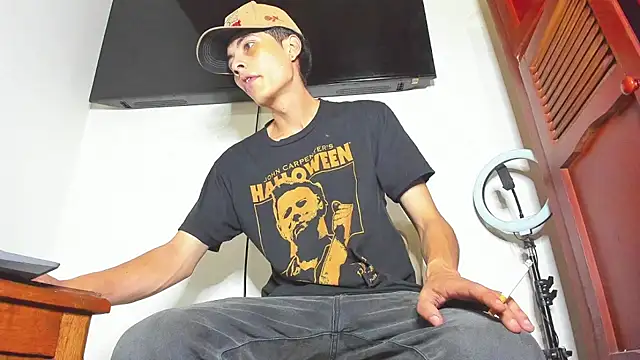 Master liam00 online show from November 25, 2:24 am