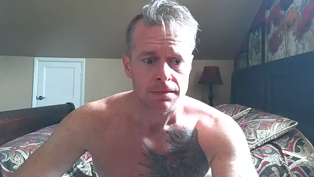 DILFiGuess11 online show from July 27, 5:31 pm