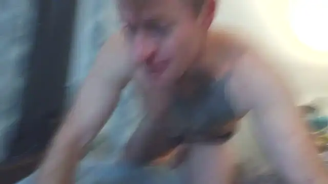 DILFiGuess11 online show from March 22, 10:09 am