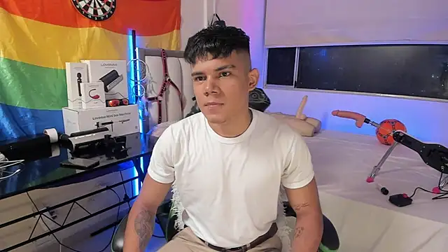 Jack castell online show from March 29, 12:00 am