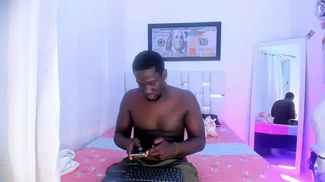 lucas manzon online show from November 25, 2:41 pm