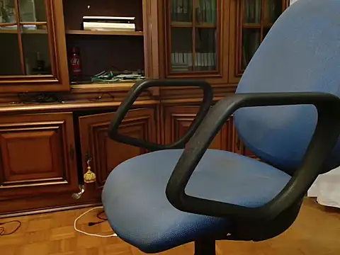 italian max sex online show from December 13, 9:21 pm