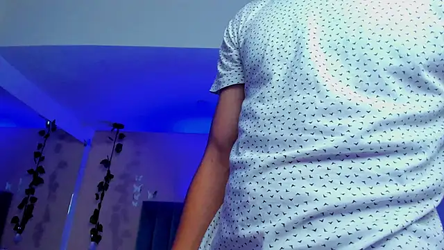 Muscle Scott online show from November 10, 2:00 pm