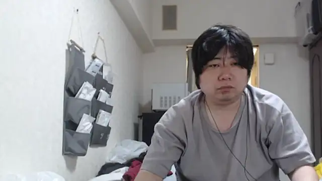 raterate555 online show from April 21, 9:04 am