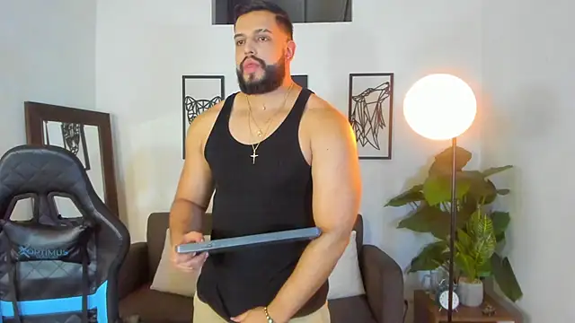 Justin kingX7 online show from March 5, 2:19 am