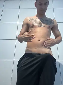 Snapshot of condenovin chatting on September 25, 11:35 pm condenovin online show from September 25, 11:35 pm