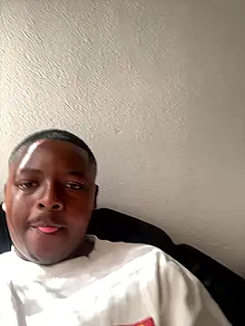DaddyMyles online show from June 7, 10:22 am