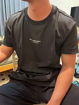 black xun online show from April 18, 6:42 pm