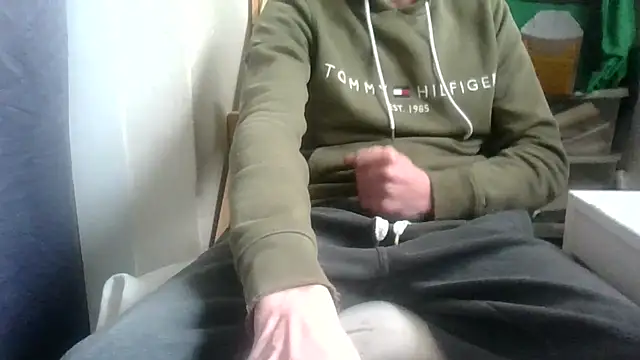 juju78jujuu online show from April 17, 7:33 am