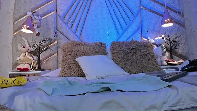 Boss Domiinator online show from January 5, 5:27 pm