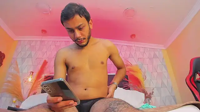 Boss Domiinator online show from February 5, 12:34 pm