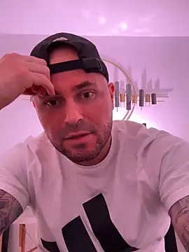 joshmahe online show from October 8, 4:50 am