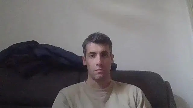 JulioIsHere4you online show from March 6, 10:23 am