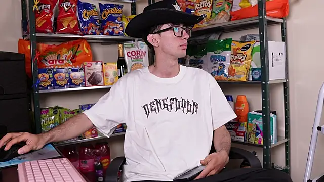 JoyBoy2003j online show from September 9, 11:58 pm