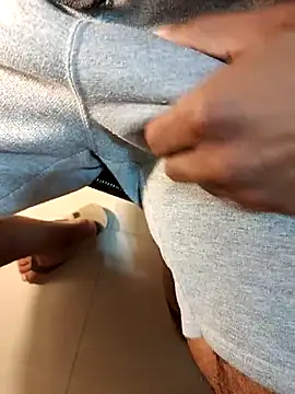 Gallo001 online show from November 21, 11:42 am