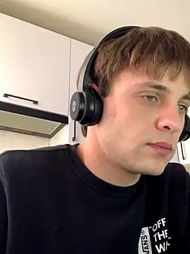 Kit Kat01 online show from November 16, 11:12 am