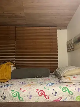 camiloyks online show from March 12, 3:58 am