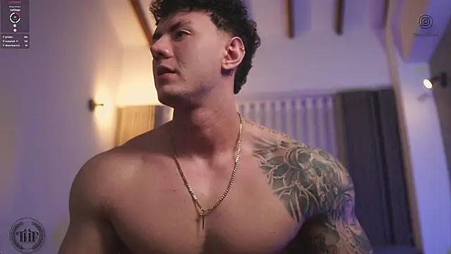 Thomas Falcon online show from October 23, 1:31 am