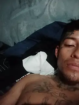 ElRompeponchi online show from November 17, 8:28 am