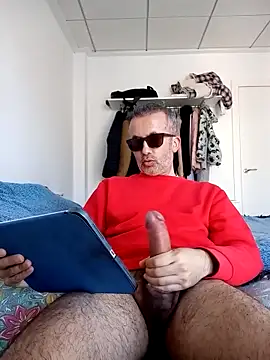 EmilioTaladdro online show from April 4, 2:36 pm