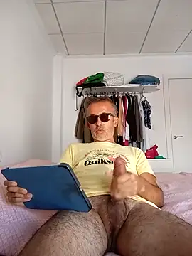 EmilioTaladdro online show from July 28, 10:23 am