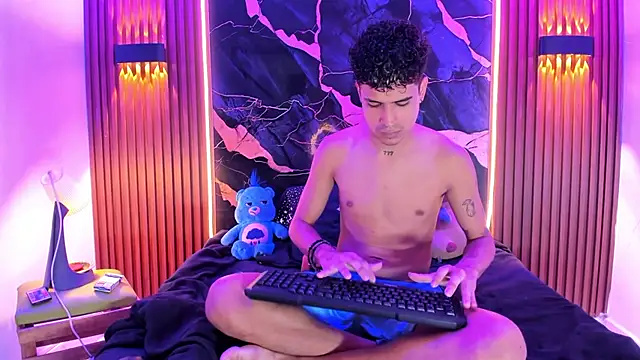 Lucky boys  X online show from February 8, 1:59 pm