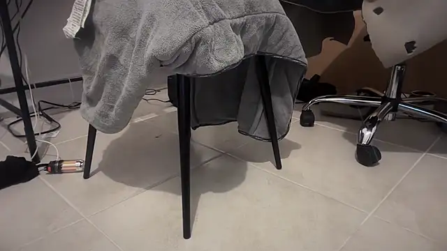 jasoncali305 online show from October 22, 8:18 am