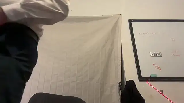 jasoncali305 online show from March 31, 7:59 pm