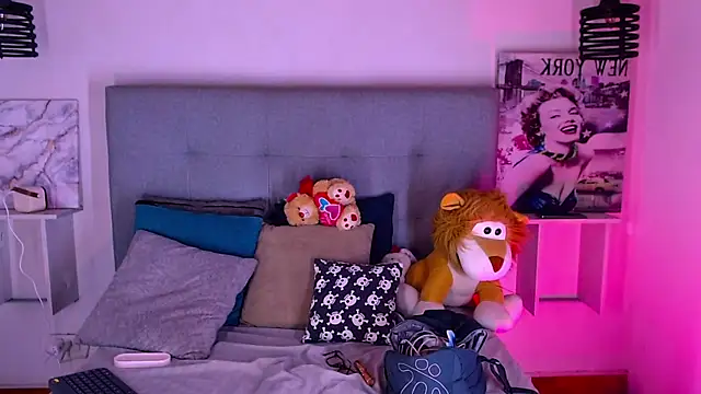 Billie Turner  online show from November 10, 5:01 am