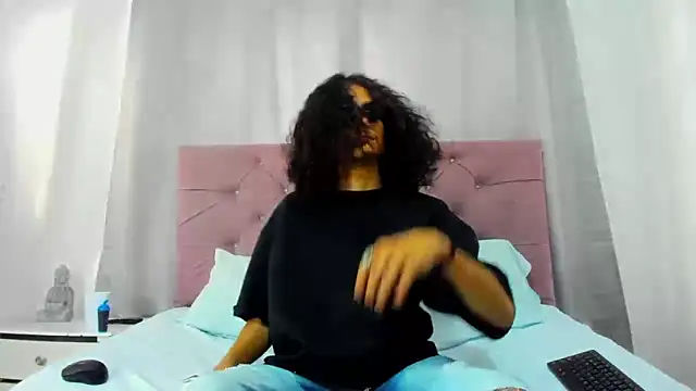 EthanBlackwoodd online show from January 7, 7:41 pm