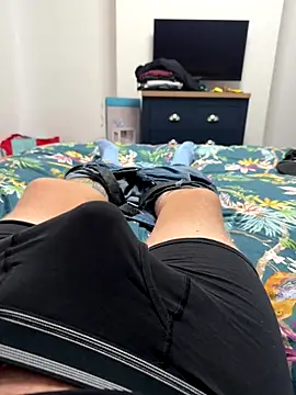 Snapshot of tdjw92 chatting on October 27, 12:40 pm tdjw92 online show from October 27, 12:40 pm