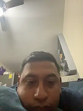 dannybs05 online show from November 10, 6:07 am