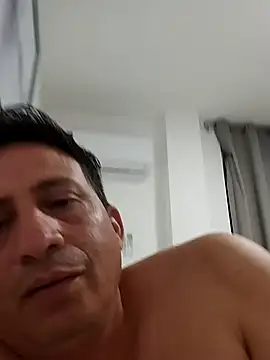Snapshot of gabo_pajaso chatting on October 24, 11:50 pm gabo pajaso online show from October 24, 11:50 pm