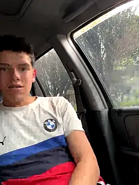 mattebret11 online show from November 12, 5:19 pm