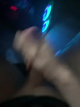 jstntz online show from November 29, 12:45 am