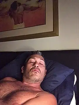 countryboi2002 online show from April 4, 4:31 am