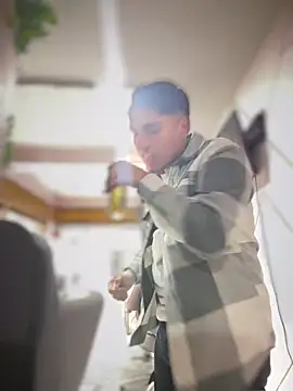 Snapshot of tomy_hot20 chatting on October 7, 10:03 pm tomy hot20 online show from October 7, 10:03 pm