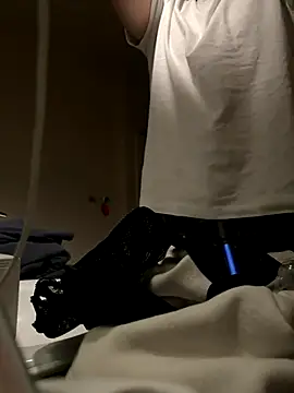 Snapshot of Matthew23Z chatting on September 22, 9:53 am Matthew23Z online show from September 22, 9:53 am