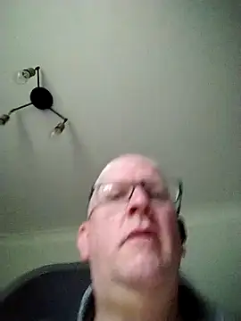 PhilM2001 online show from June 18, 4:14 am