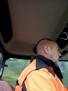 hugoboys4576 online show from September 24, 7:18 am